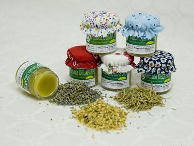 Foto Pomadas Delapura.jpg